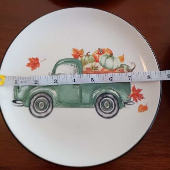 Robert Stanley 8.5" Fall Pickup Truck Luncheon Plates - Set of 9 - Picture 4 of 7